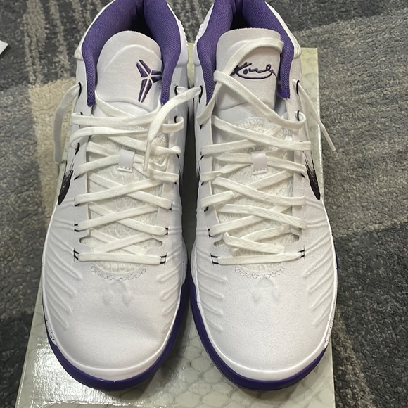 Nike Other - Kobes